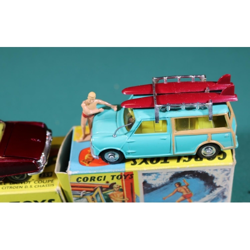 367 - 3x Corgi Toys. A Citroen DS 'Le Dandy' Coupe (259) in metallic dark red. BMC Countryman with surf bo... 