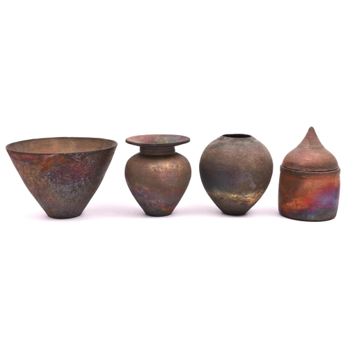 32 - 4x studio pottery items by Sussex potter, Judith Fisher. 2x vases, a bowl and a jar with lid. Raku g... 