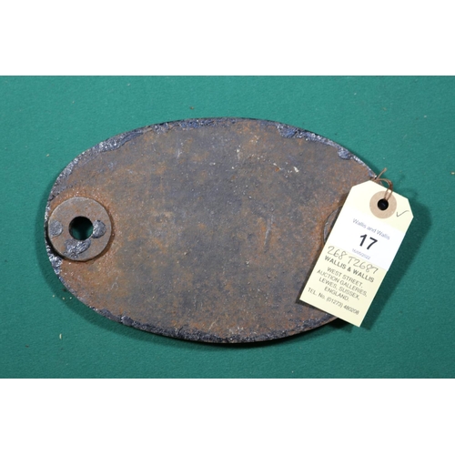 17 - Locomotive shedplate 32B Ipswich 1950-1968. Cast iron plate in very good, believed to be unrestored,... 