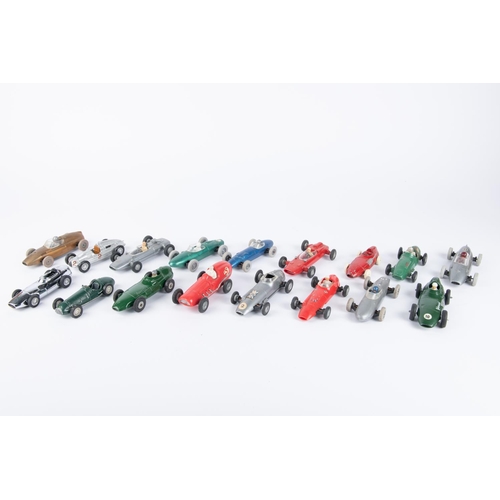 274 - 17 single seater racing cars. 10 are period plastic examples- 5x Italian Ingap- Ferguson F1 in blue,... 