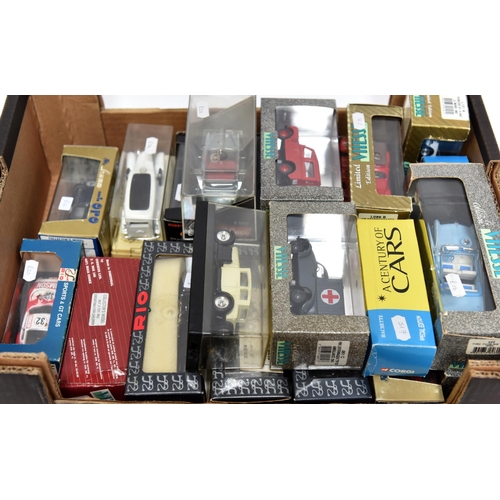 206 - Quantity of various makes. Including Brumm, Vitesse, Corgi/Solido and magazine issue Classic vehicle... 