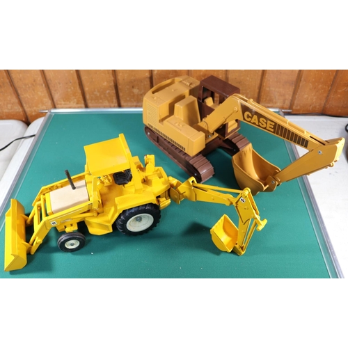 278 - 4 large scale heavy plant/construction vehicles. 2x ERTL 1:16 scale Case 580 Super E Backhoe Loader ... 