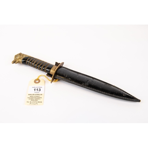 113 - An Italian Fascist GIL leader's dagger, poor quality DE blade 6½