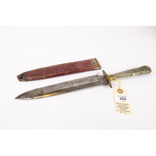 252 - A Victorian Bowie knife, SE spear point blade 9