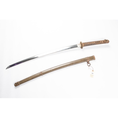 301 - A good WWII Japanese officer's sword, katana, blade 27