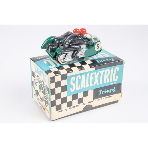 328 - Tri-ang Scalextric (MM/B1) Motor Cycle Racing Typhoon motorcycle and sidecar, racing number 5, with ... 