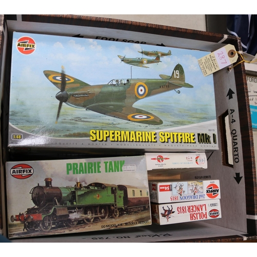 287 - 18 Airfix unmade kits. Scales 1:48. 1:72, HO/OO etc. Including Short Sunderland III. V1 Flying Bomb ... 