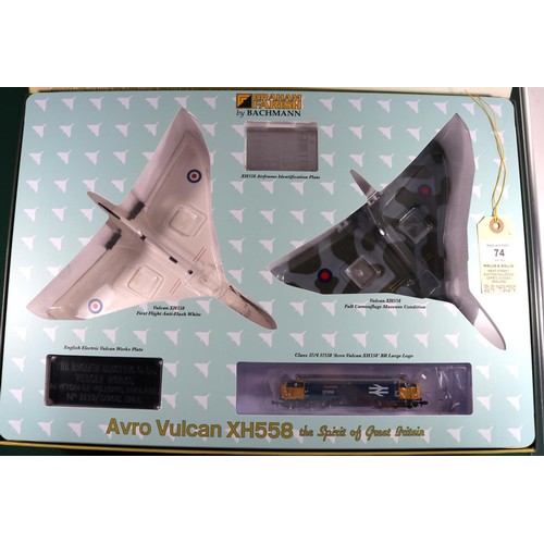 74 - Graham Farish by Bachmann N Gauge AVRO Vulcan XH558 'The Spirit Of Great Britain' set. A special Col... 