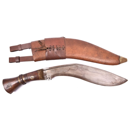 334 - A copy of a WWI military issue kukri, blade 12½