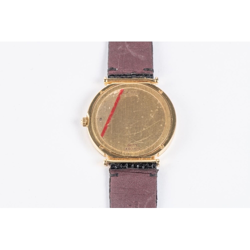 10 - A Piaget Polo 8673 men's dress wrist watch. Gold buckle hallmarked 750. Approx 30mm case with quartz... 