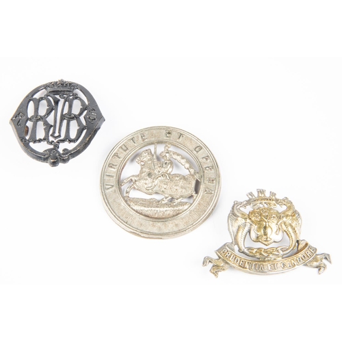 169 - 1st Forfarshire Rifle Volunteers, small WM glengarry badge 1864-82 (one lug missing); 6th (Fifeshire... 