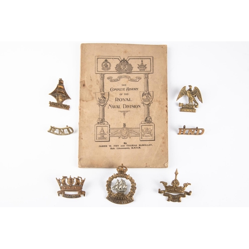 188 - Five Royal Naval Division cap badges, all with Gaunt, London plates: Drake, Hawke, Hood, Anson and N... 