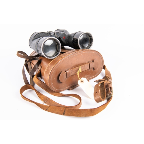 239 - A pair of WWII Canadian Army binoculars, marked with broad arrows and 