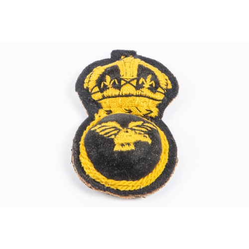 248 - A good original WWI first pattern RAF cap badge, embroidered in yellow thread. £120-150