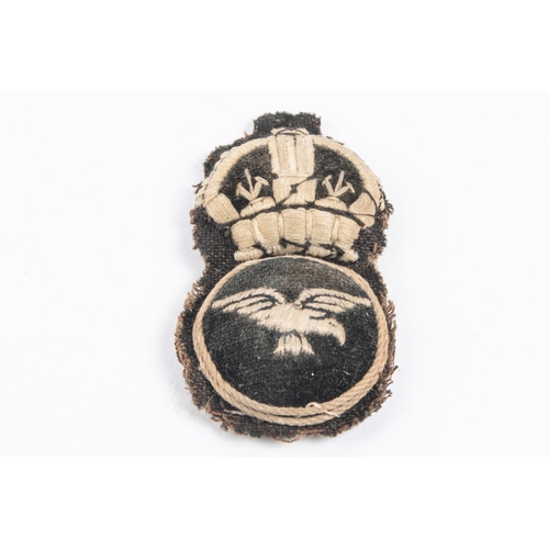 250 - A good original WWI  cap badge of the Women's Royal Air Force. £80-120