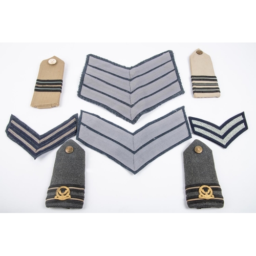 299 - A selection of RAF rank epaulettes, mostly singles, similar tropical; also selection of RAF rank str... 