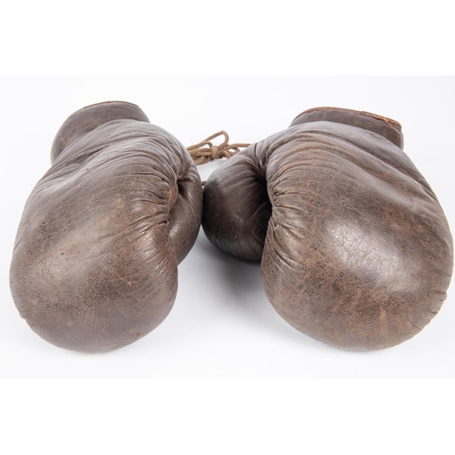 37 - Vintage boxing equipment: a pair of 