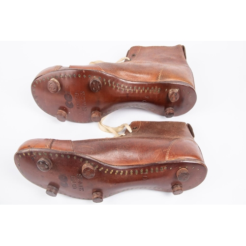 42 - A pair of United Services football boots, 6 studs, brown leather, VGC  £30-40