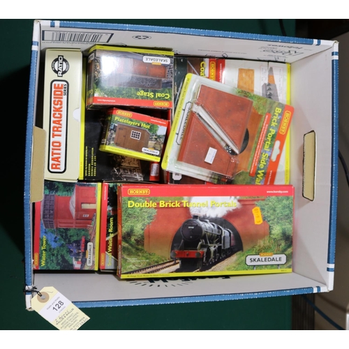 128 - A quantity of Hornby Scaledale Buildings etc.  Station Office. Waiting Room. Goods Shed. Coal Drop i... 