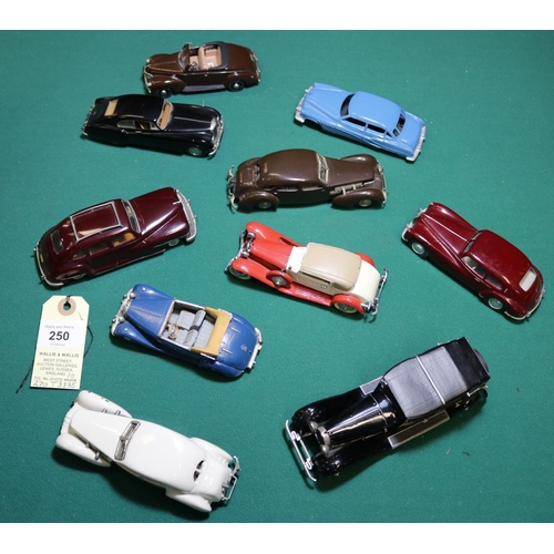 250 - 10 White Metal models. 2x Western Models 1937 Cord 812 Custom. An F.M.Autominis Bentley R Continenta... 