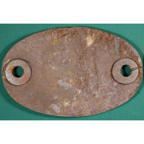 37 - Locomotive shedplate 15B Kettering 1950-1963. Cast iron plate in quite good, believed to be unrestor... 