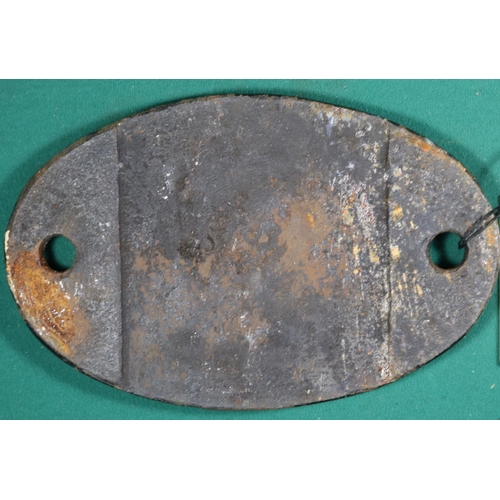 40 - Locomotive shedplate 17B Burton-on-Trent 1950-1963 with a sub shed of Horninglow to 1960. Cast iron ... 