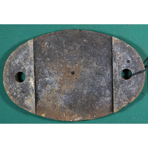 47 - Locomotive shedplate 34D Hitchin 1950-1973. Cast iron plate in quite good condition, surface rust ov... 