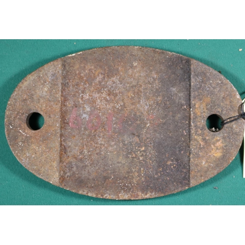 49 - Locomotive shedplate 34F Grantham 1958-1963. Cast iron plate in quite good condition, surface rust o... 
