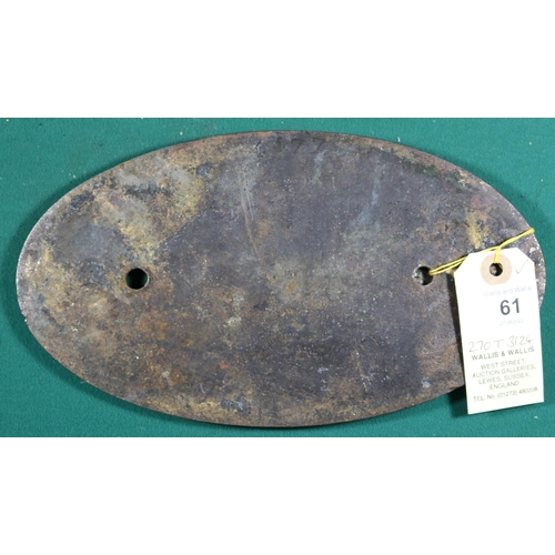 61 - An LNER Locomotive oval brass worksplate from a Gresley Class A1/A3 4-6-2, 4477 Gay Crusader. 4477 o... 