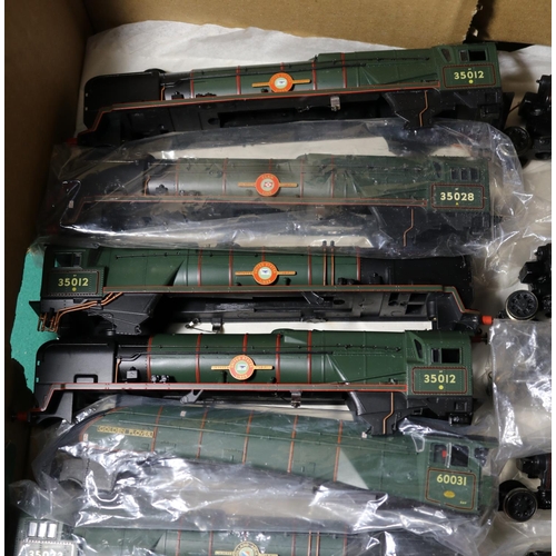 78 - A quantity of 'OO' gauge Locomotive chassis and bodies, plus powered and unpowered tenders. Also wag... 