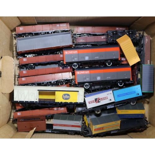 99 - 70+ OO gauge railway freight wagons by Hornby, Lima, etc. Including mostly bogie wagons. Many useful... 
