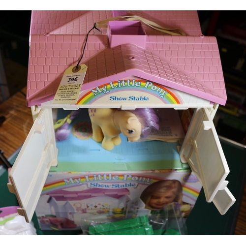 396 - My Little Pony Show Stable by Hasbro (early 1980s). Stable with accessories, instructions, fences an... 