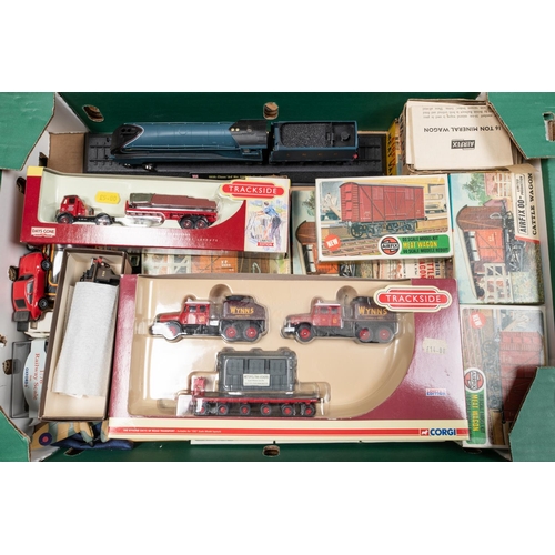 349 - A quantity of Various Makes. Including Dapol LBSCR Terrier 0-6-0T RN 662. Trackside: Scammell Contra... 