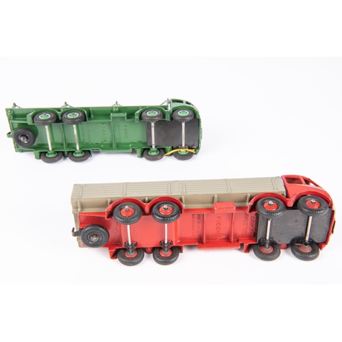 552 - 2x Dinky Supertoys Fodens. A Foden DG wagon (501) with red cab, chassis and wheels, grey back and si... 