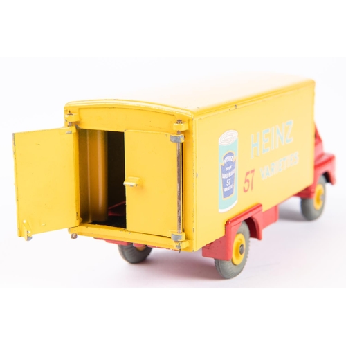 589 - Dinky Supertoys Big Bedford Heinz van (923). In red and yellow Heinz livery with Supertoys wheels an... 