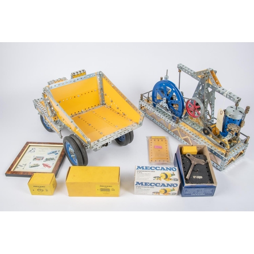 382 - 5 detailed and interesting large scale Meccano models. Produced from 1970s blue and yellow plates, u... 