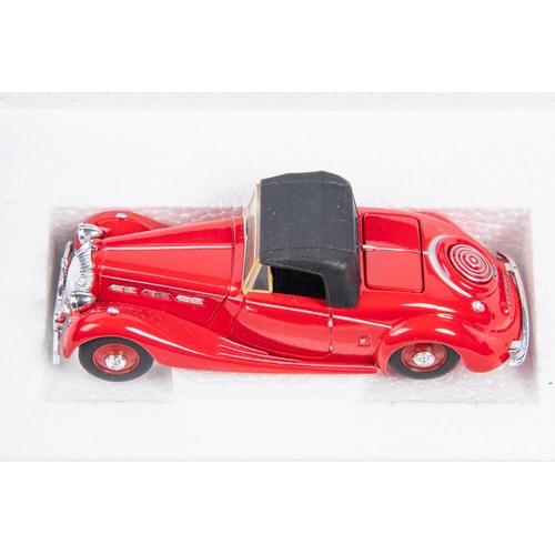 352 - A quantity of Various Makes. Including 2x Minichamps: Ferrari F355 and Audi TT Coupe. EFE Atkinson C... 