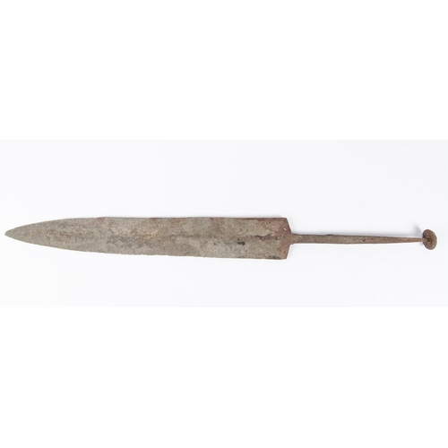 15 - What the vendor believes to be a Roman short sword or ceremonial dagger, blade 16