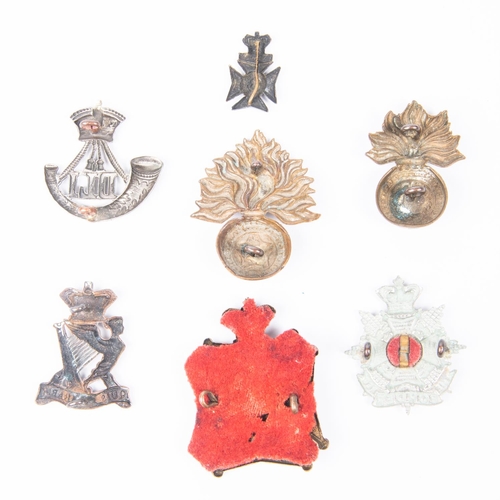 300 - Five Victorian Infantry cap badges: Ryl Fusiliers (cap size and collar badge size), Border Regt, Dur... 