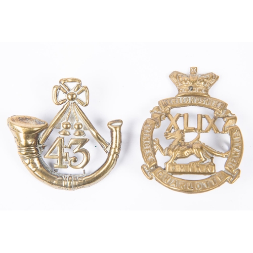 325 - Pre 1881 brass glengarry badges of the 43rd and 49th Regiments of Foot, (K&K 498 & 506), GC (both sl... 