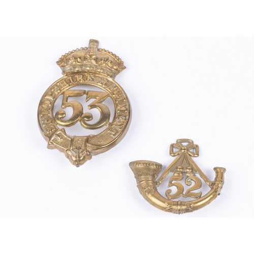 326 - Pre 1881 brass glengarry badges of the 52nd and 53rd Regiments of Foot, (K&K 510 and 511). GC £50-80