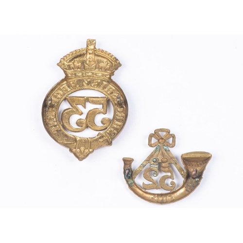 326 - Pre 1881 brass glengarry badges of the 52nd and 53rd Regiments of Foot, (K&K 510 and 511). GC £50-80