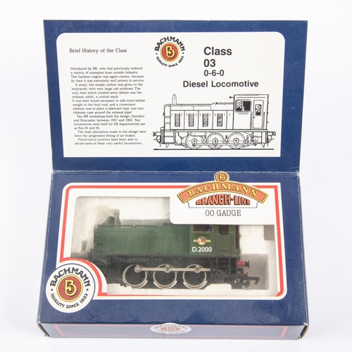 100 - 3x Bachmann OO gauge railway locomotives. An LNER Class V1/3 2-6-2T, 7684, in lined green livery (31... 