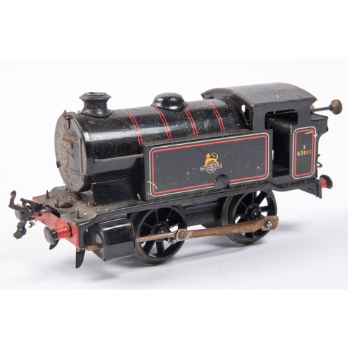 121 - 12x O gauge railway Bing and Hornby items of rolling stock. Including 3x clockwork locomotives; a Bi... 