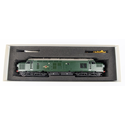 136 - An O gauge Heljan BR Class 37 Co-Co diesel locomotive in dark green livery. For 2-rail running. Boxe... 