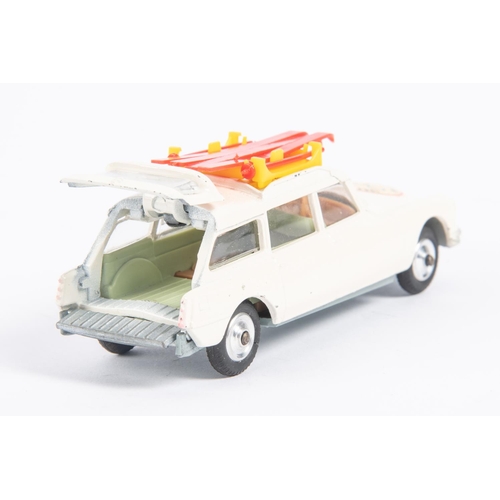 282 - Corgi Toys Citroen Safari 'Olympic Winter Sports' (475). In white with pale green interior, yellow r... 