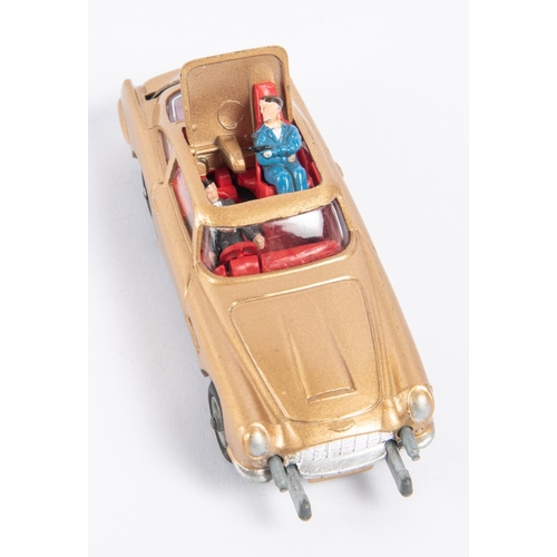 286 - Corgi Toys James Bond's Aston Martin D.B.5 'from the James Bond Film 'Goldfinger'' (261). In metalli... 