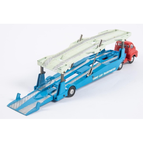 287 - Corgi Major Toys Carrimore Car Transporter (1101). A 1st type example with the Bedford 'S' type trac... 