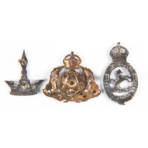 261 - A Surrey Imperial Yeomanry officer's unmarked silver cap badge, Royal East Kent Yeomanry oxidised si... 