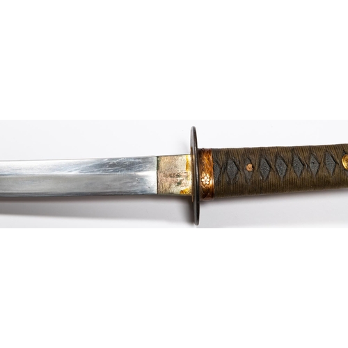 371 - A Japanese sword katana, blade 25½” (polished), the tang with checked file marks and signed with thr... 